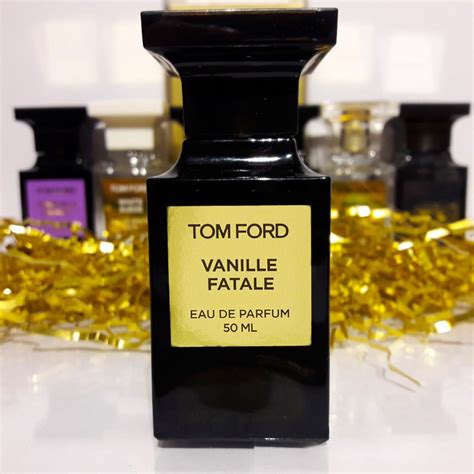 tom ford vanille fatale sample.